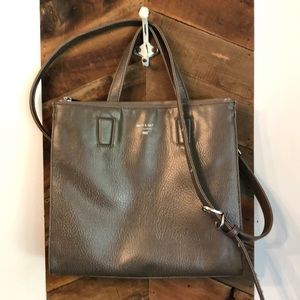 Crossbody purse